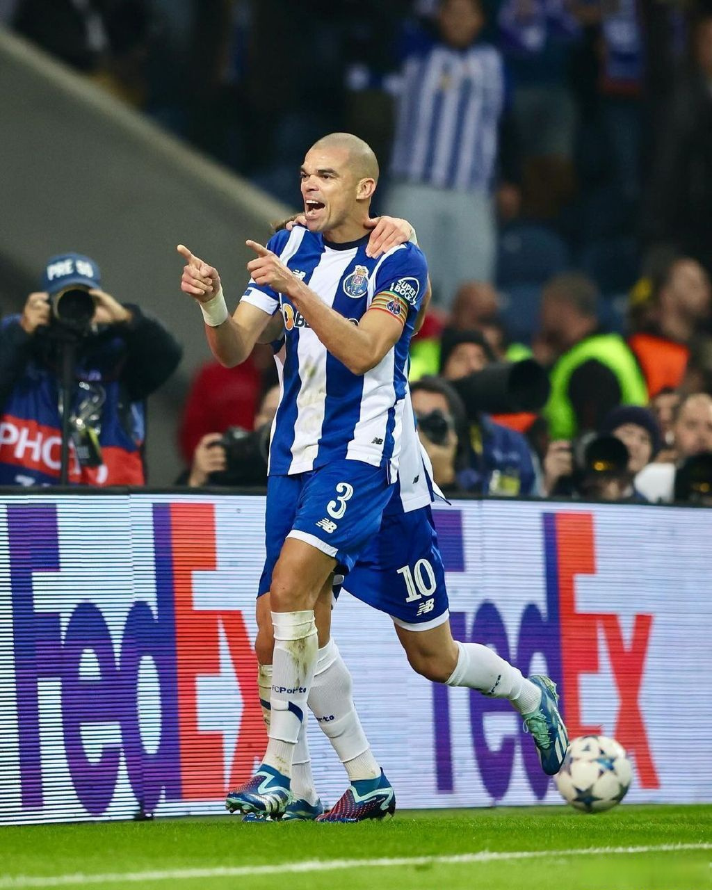 抢庄牛牛-关于佩佩：波尔图有机会挑战里昂霸主地位的信息