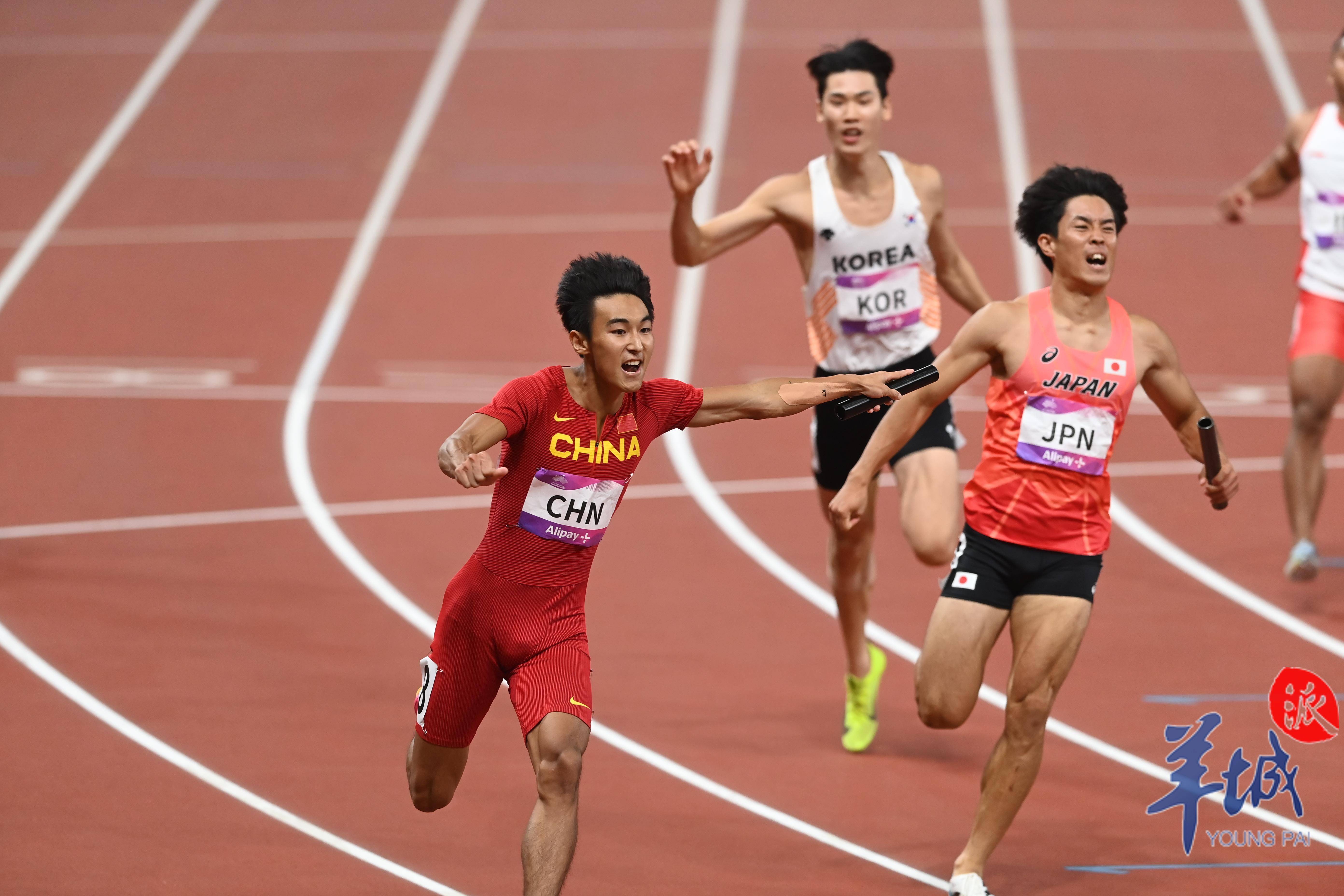 斗牛游戏-球队向胜利冲刺，队员表现出色斩获进球(胜利队宣言)